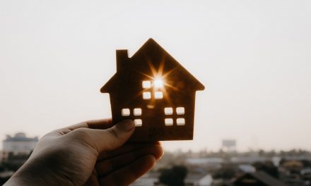 Home moves expected to be delayed by five months