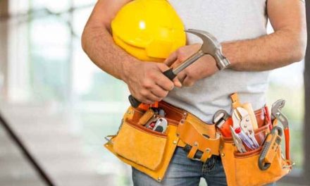 Should You Hire a Handyman During the COVID-19 Pandemic?