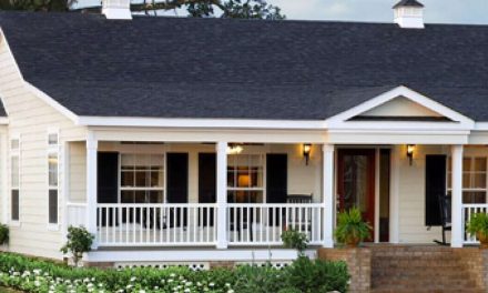 10 Tips to Improve Your Home’s Curb Appeal