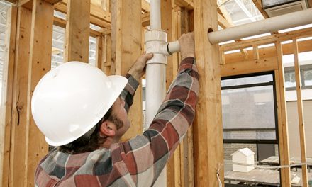 How to Hire a Contractor to Build Your Home